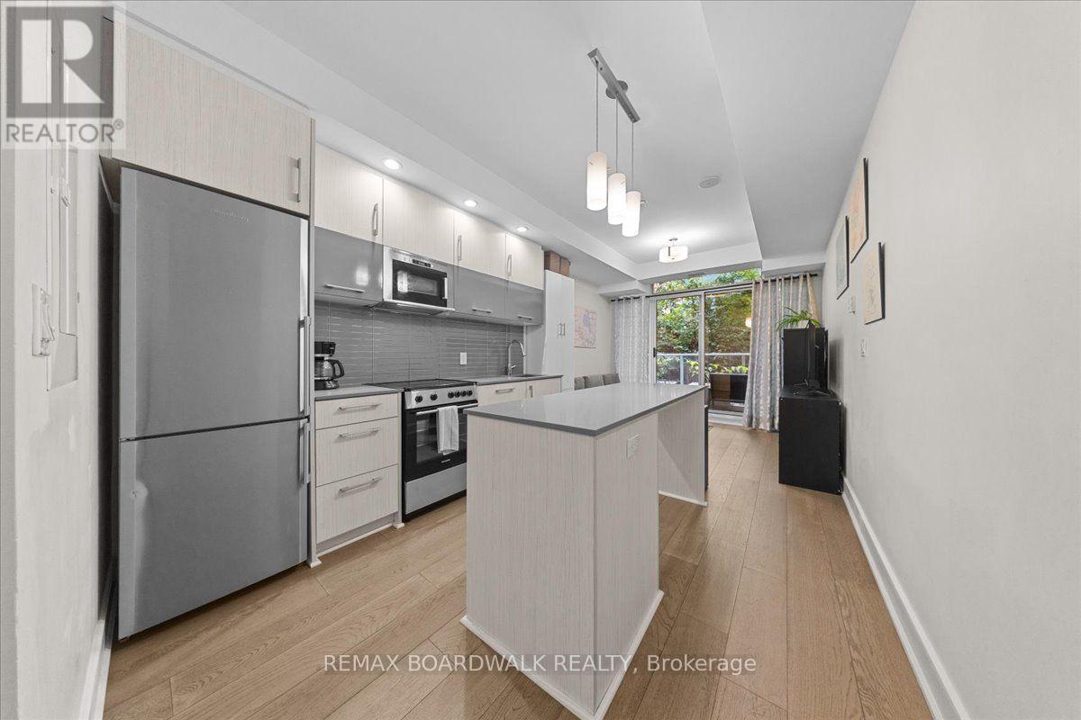 112 - 255 Bay Street E Property Photo 5