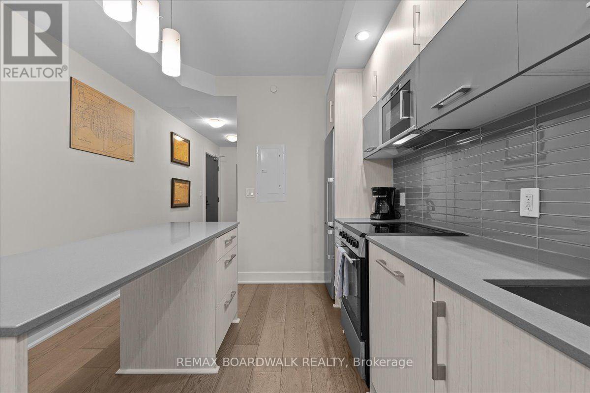 112 - 255 Bay Street E Property Photo 6