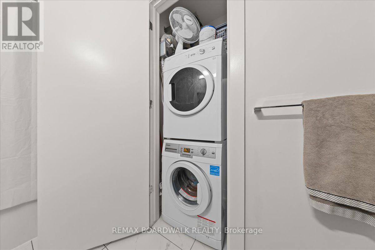 112 - 255 Bay Street E Property Photo 16