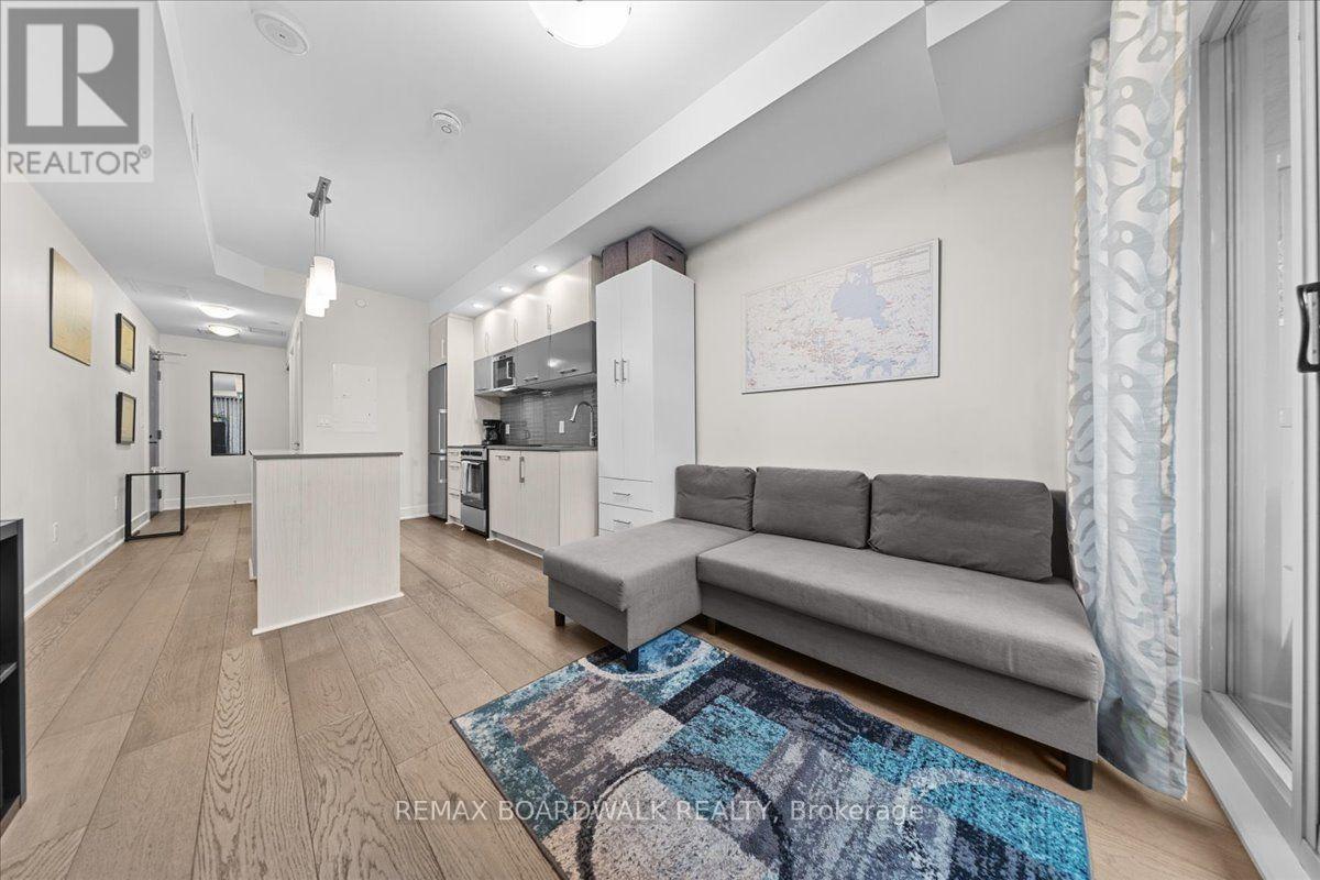 112 - 255 Bay Street E Property Photo 20