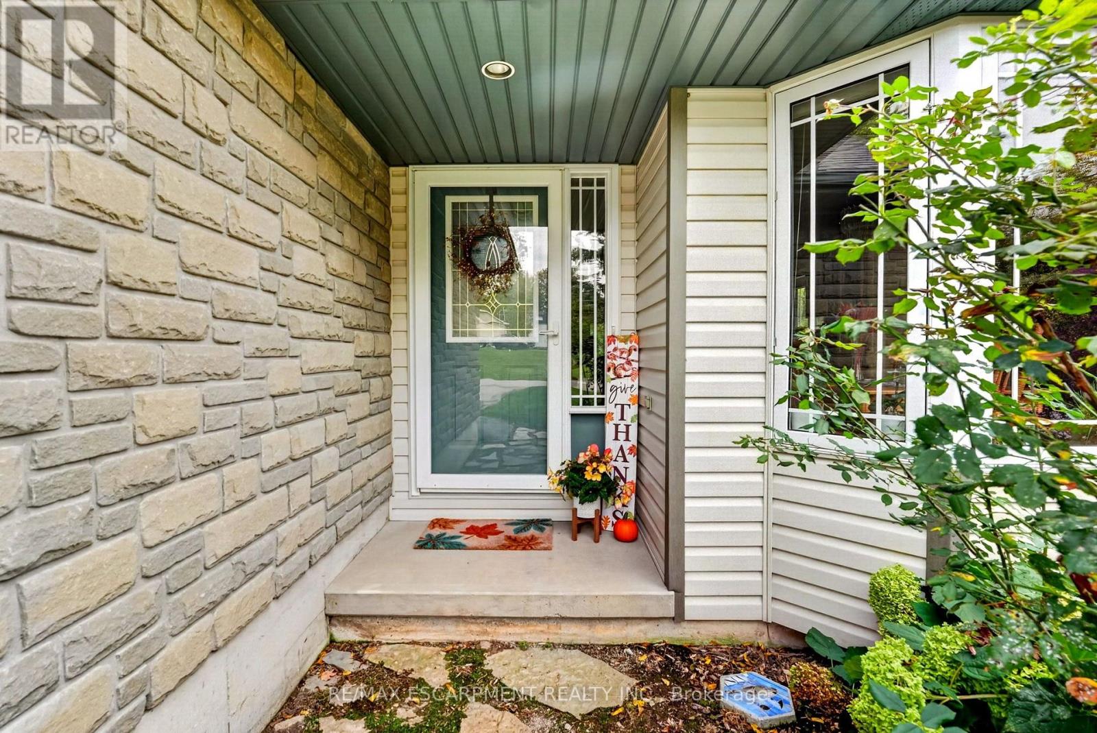 13 Barton Street Property Photo 5