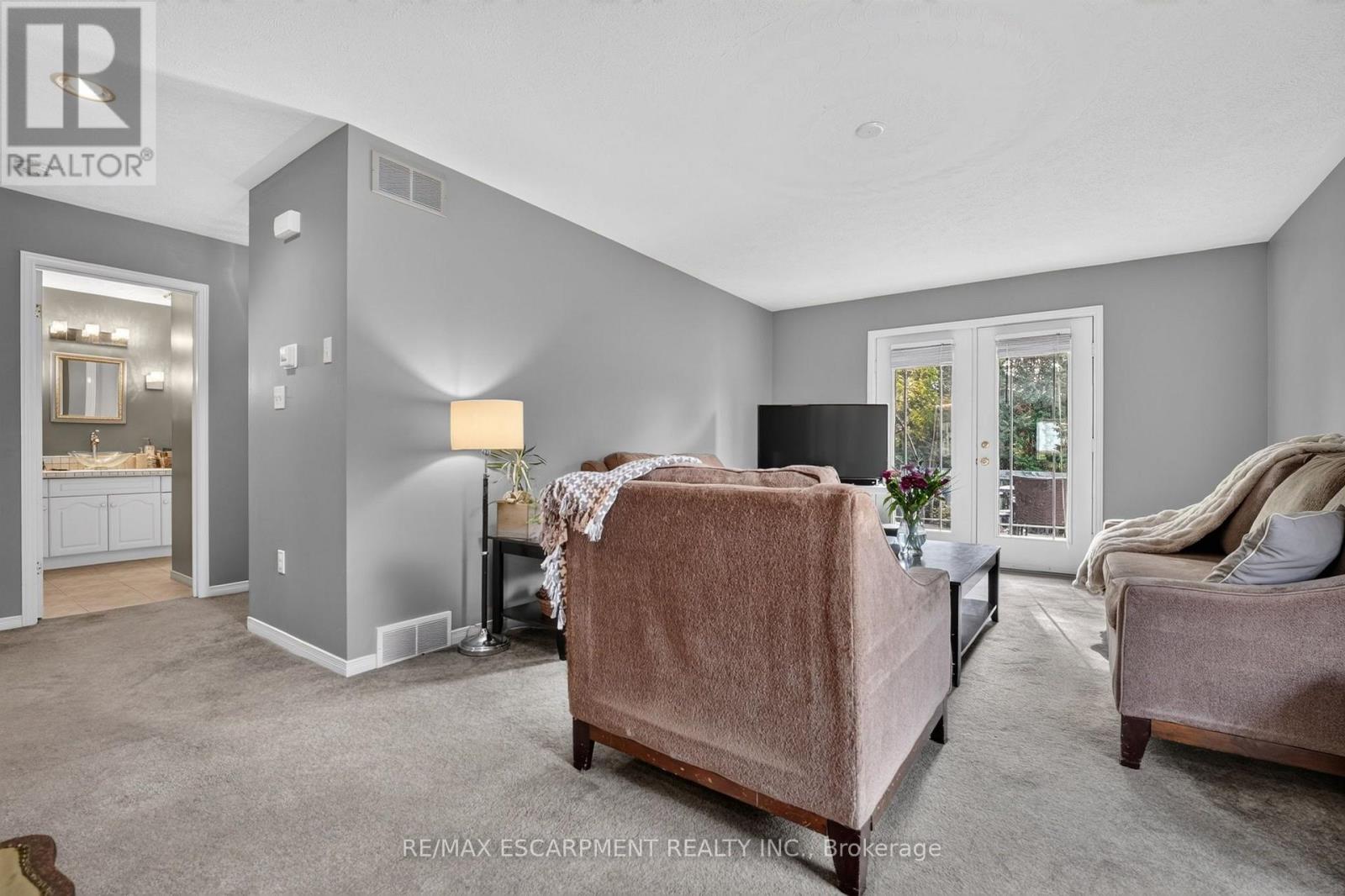 13 Barton Street Property Photo 18