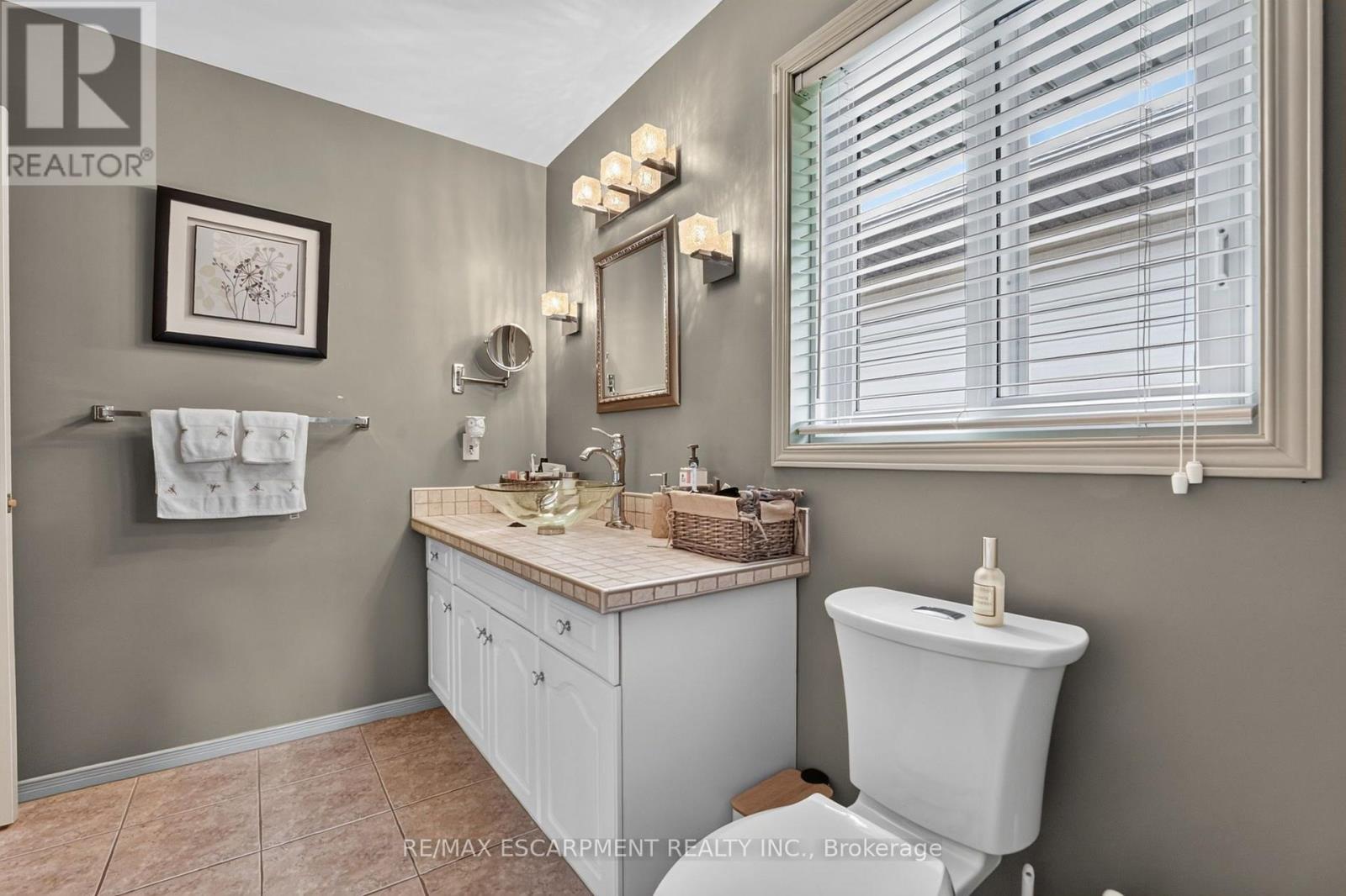 13 Barton Street Property Photo 20