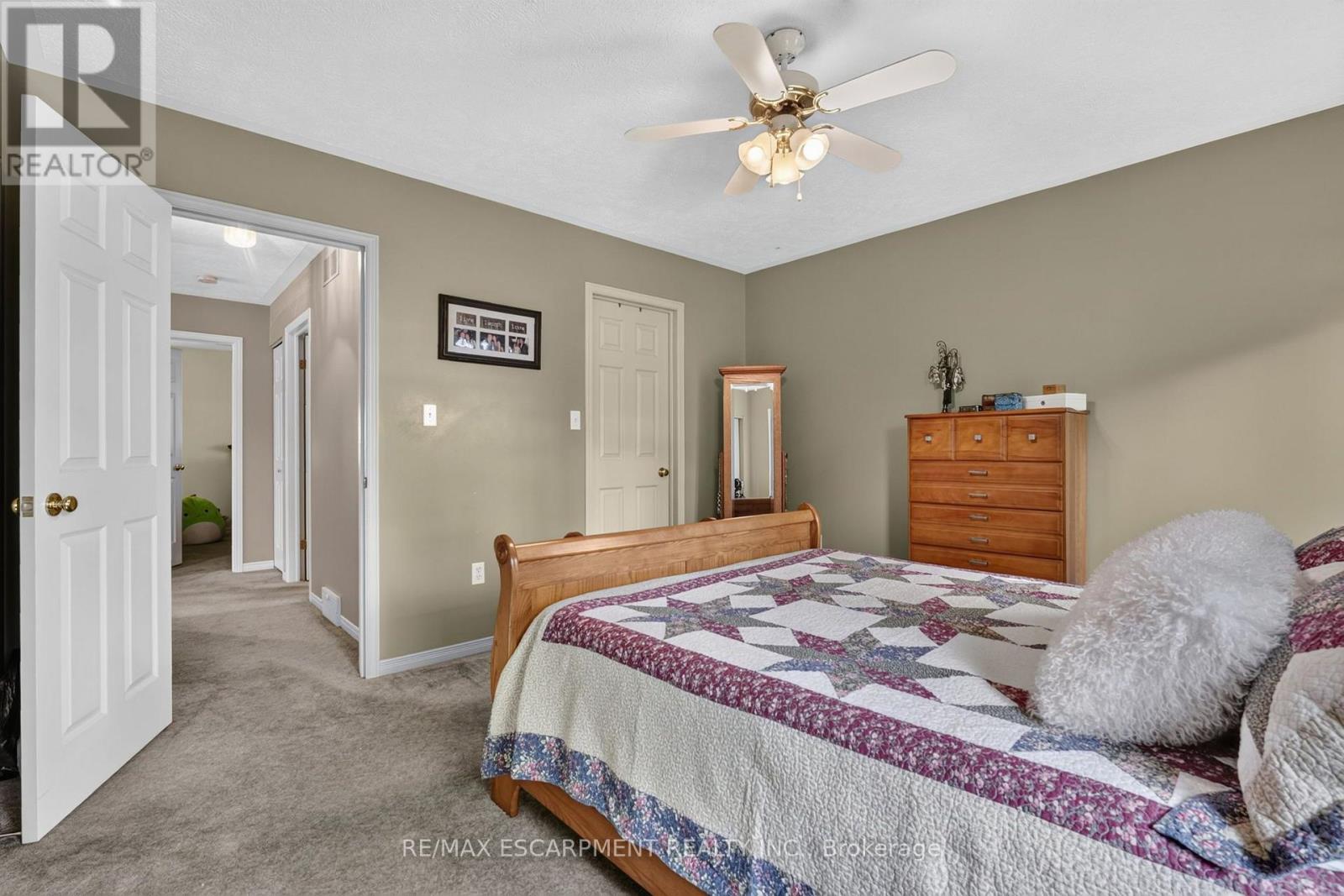 13 Barton Street Property Photo 24