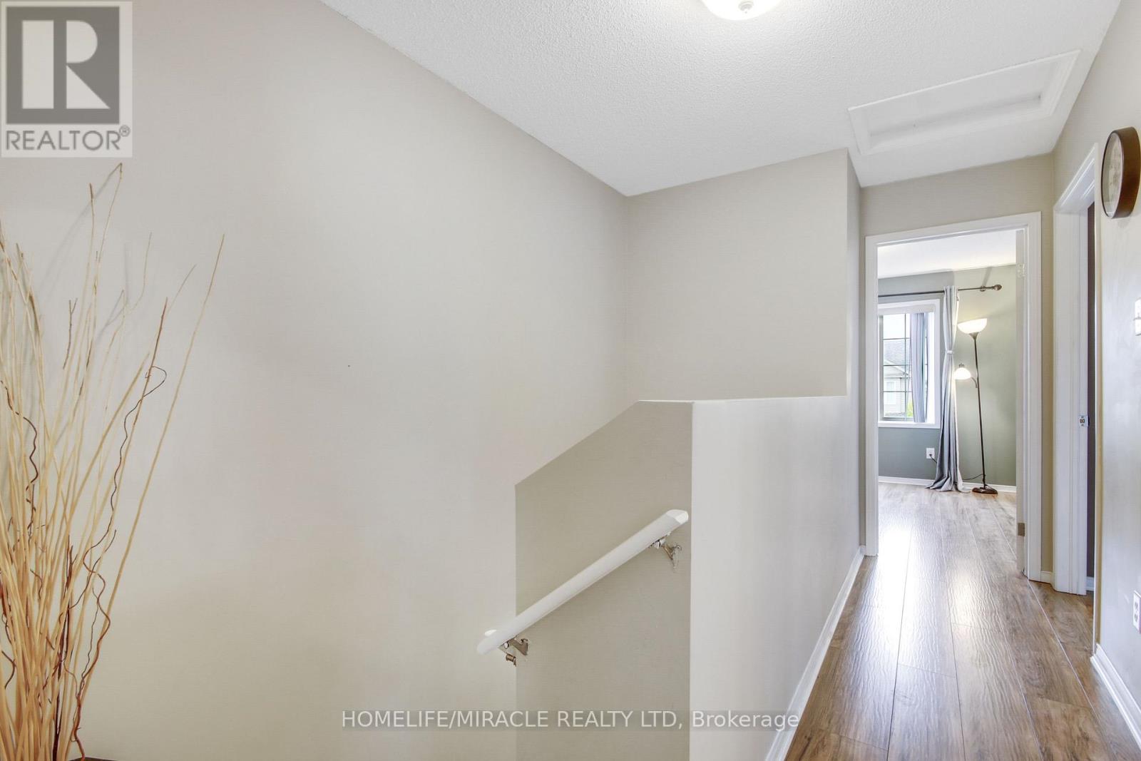 1827 Bloom Crescent Property Photo 13