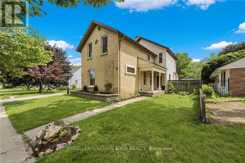 32 Clench Avenue Property Photo 4