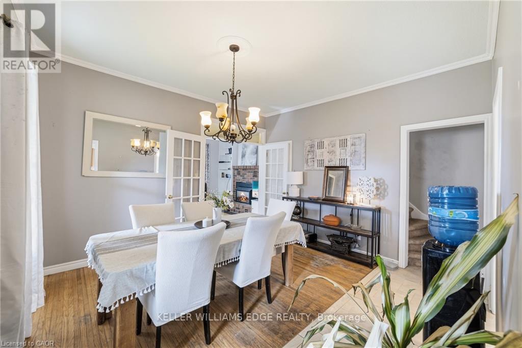 32 Clench Avenue Property Photo 10
