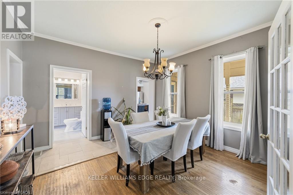 32 Clench Avenue Property Photo 12