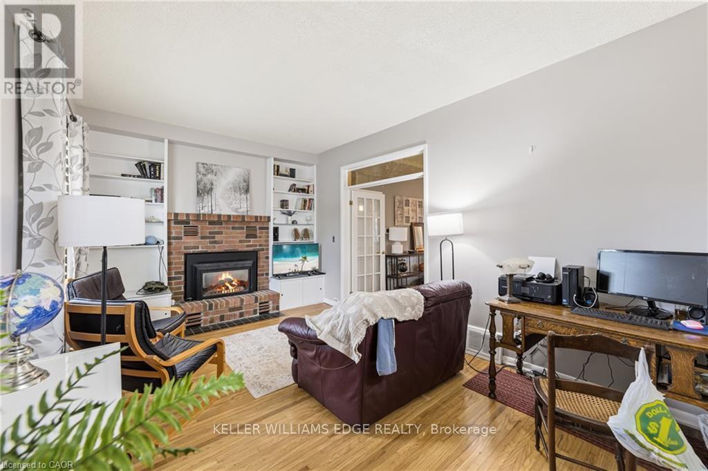 32 Clench Avenue Property Photo 14