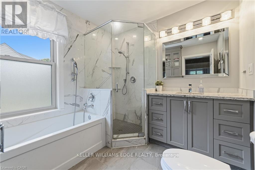 32 Clench Avenue Property Photo 15