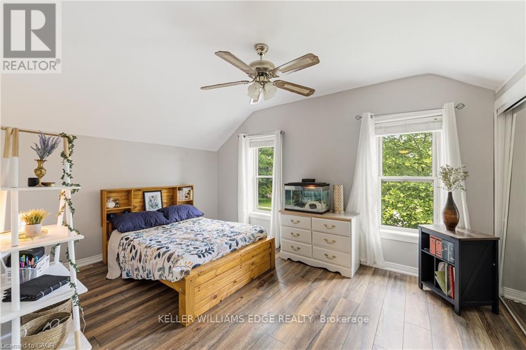 32 Clench Avenue Property Photo 16