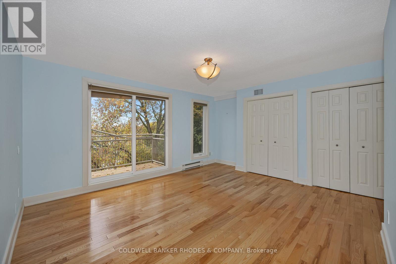 122d - 250 Fountain Place Property Photo 17