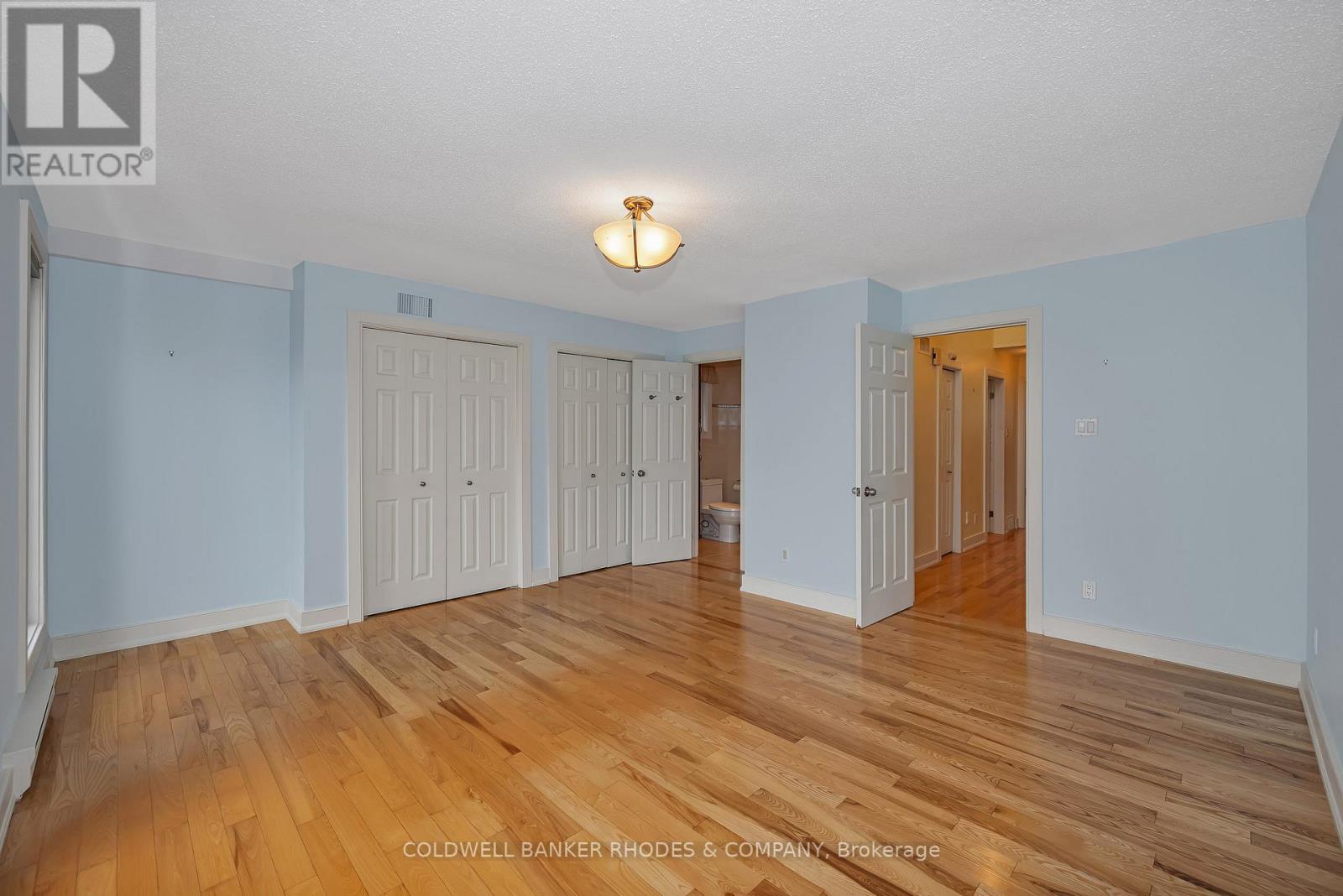 122d - 250 Fountain Place Property Photo 18