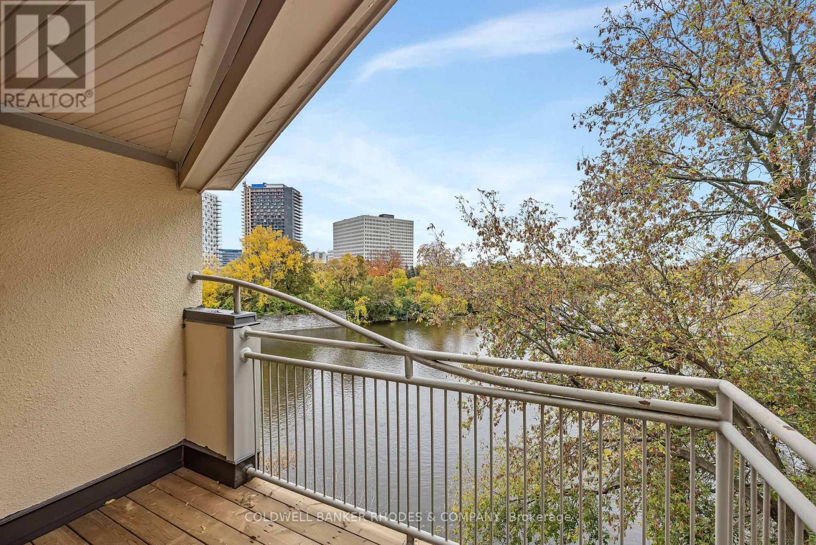 122d - 250 Fountain Place Property Photo 22