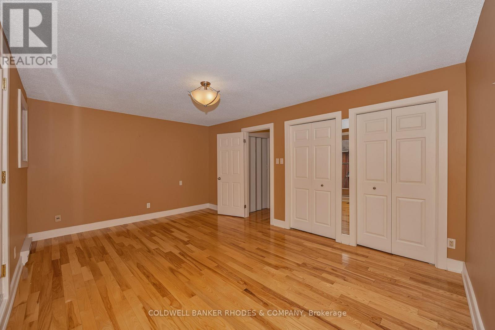 122d - 250 Fountain Place Property Photo 25