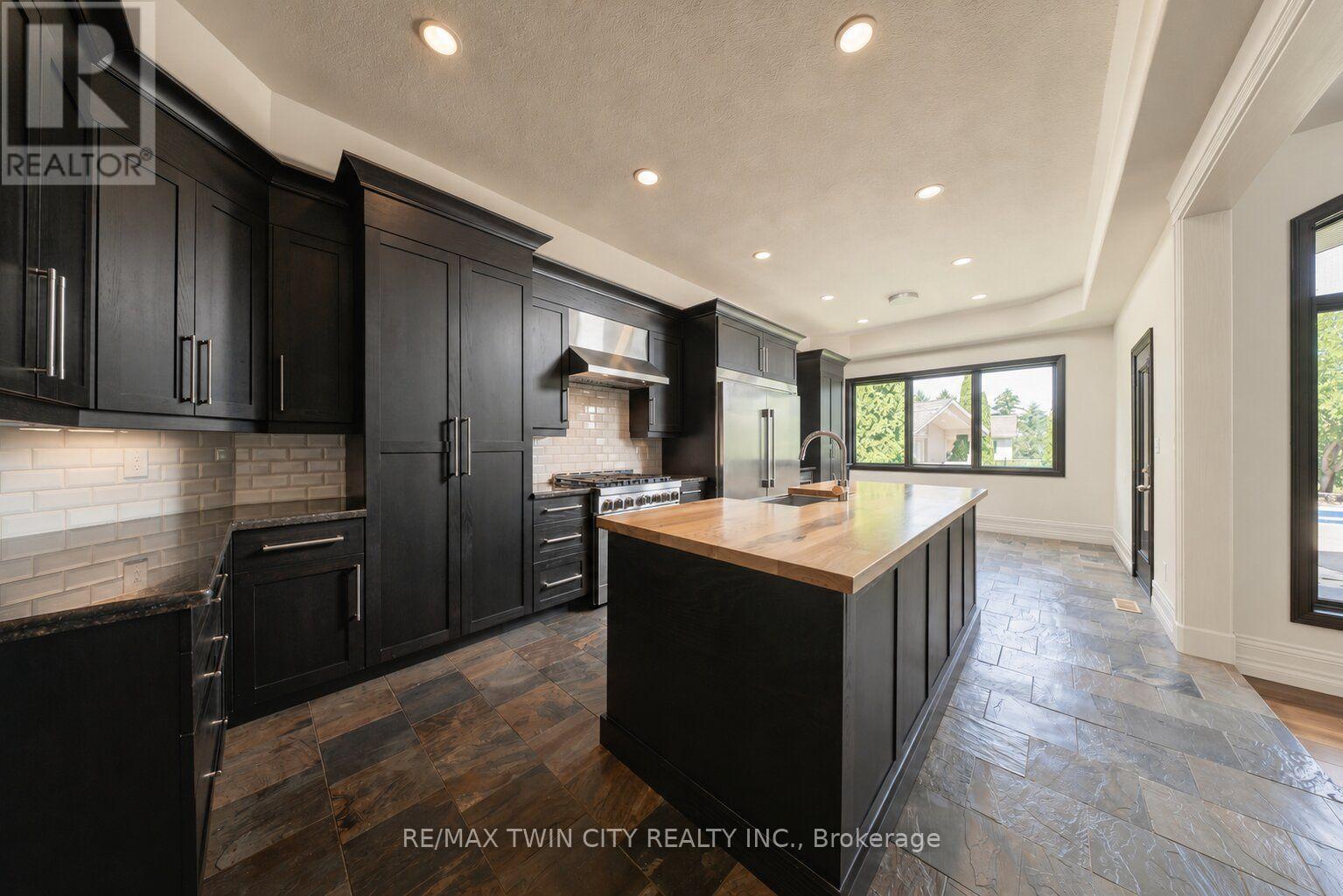 5 Tysons Way Property Photo 17