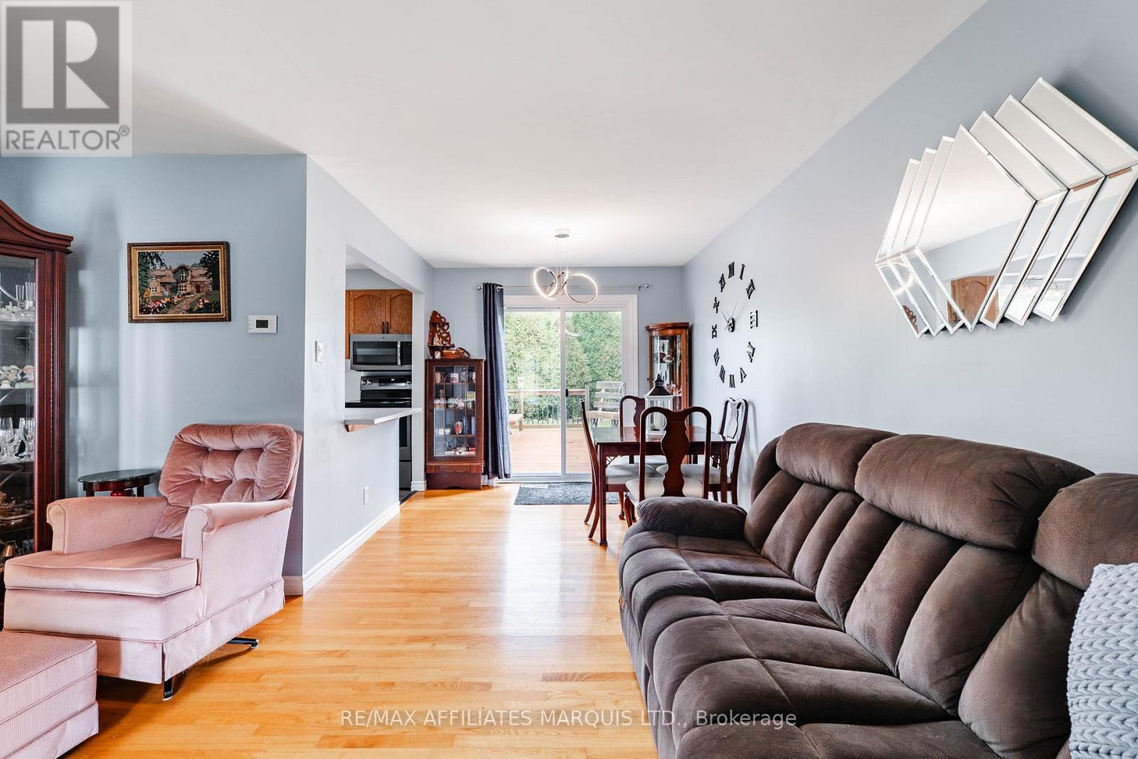 361 Angela Crescent Property Photo 11