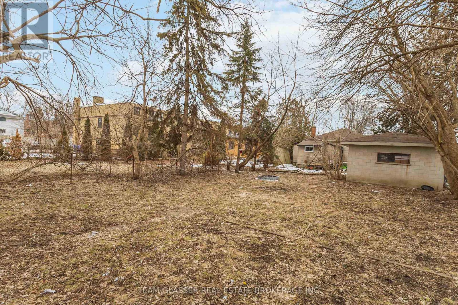 Lower - 378 Grey Street Property Photo 27