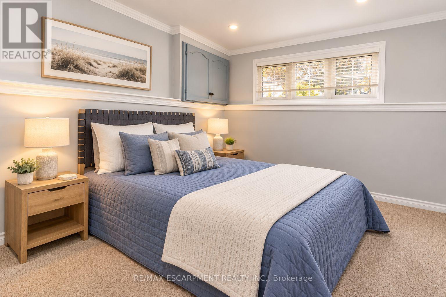 6 Stuart Street Property Photo 24