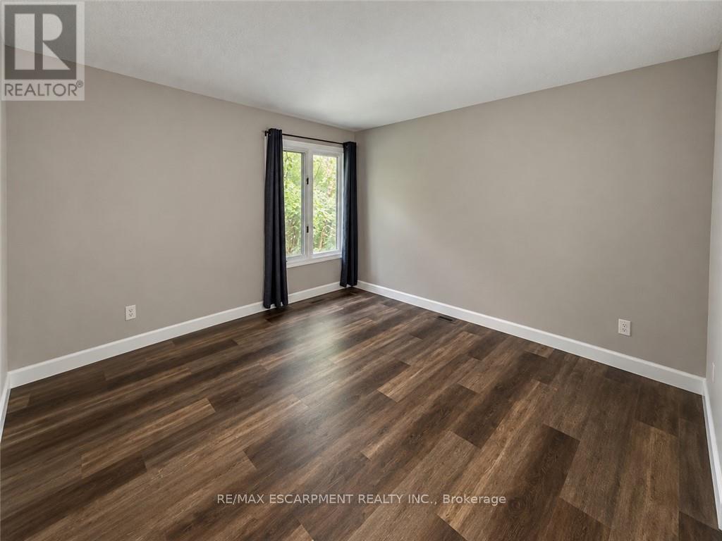 Upper - 63 Sanatorium Road Property Photo 19