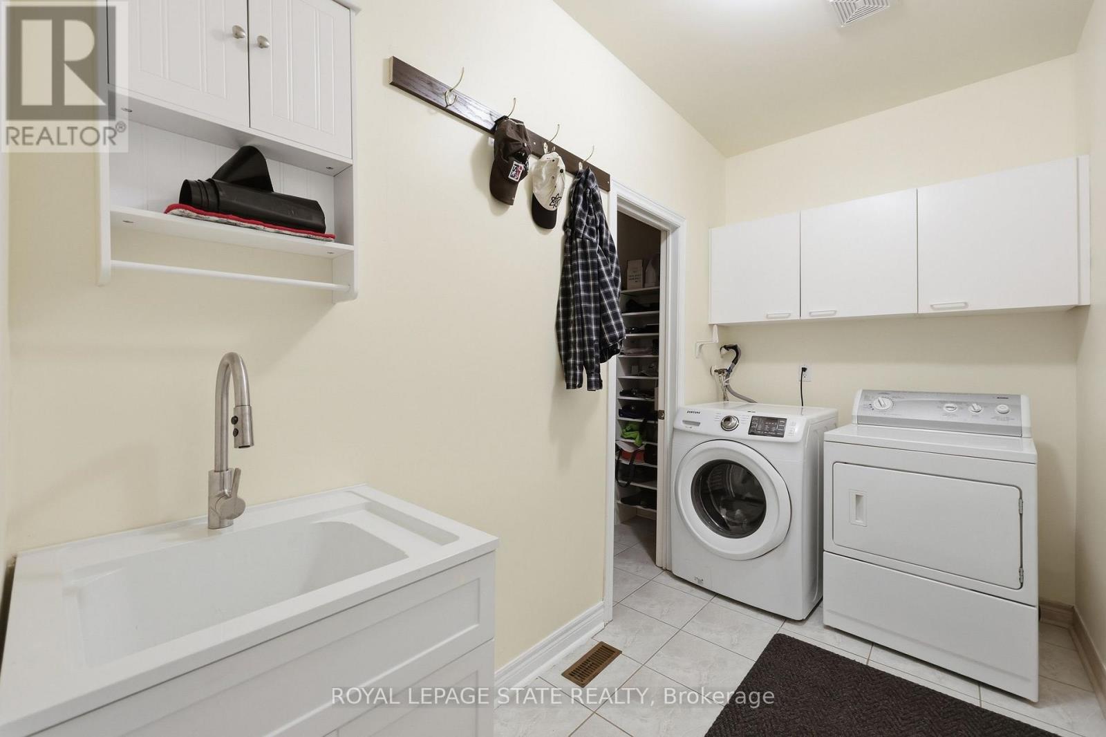 62 Anderson Court Property Photo 26