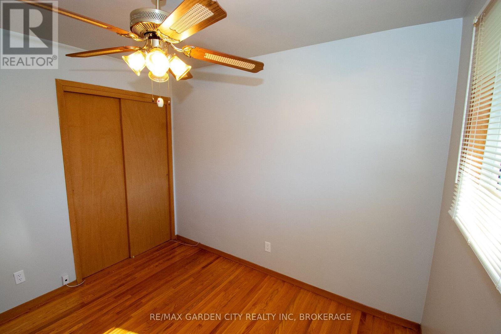 15 Karen Crescent Property Photo 26