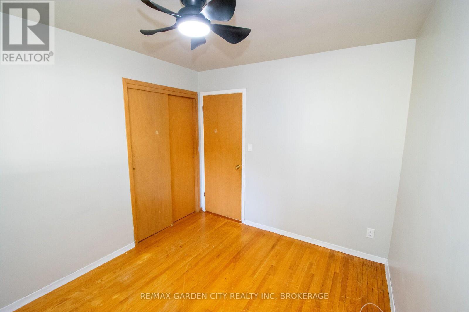 15 Karen Crescent Property Photo 30