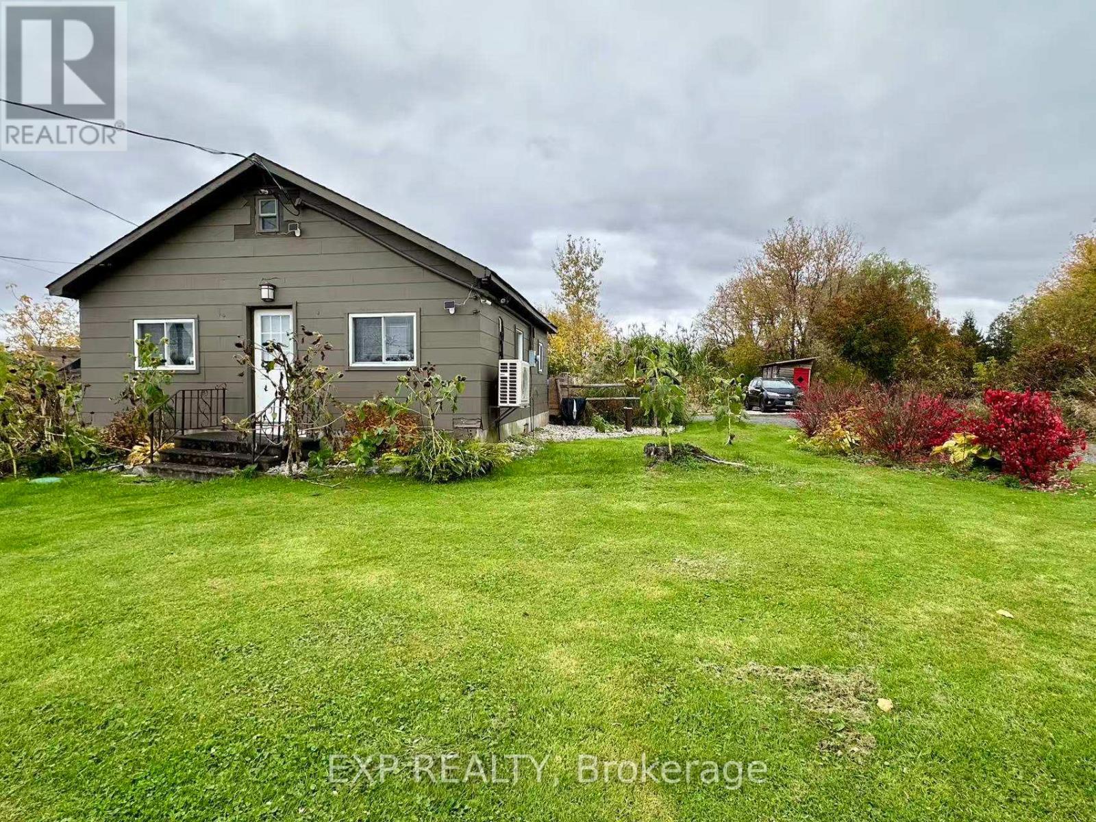 460 River Road Property Photo 6
