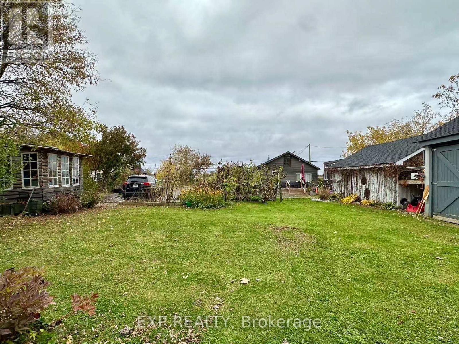 460 River Road Property Photo 10