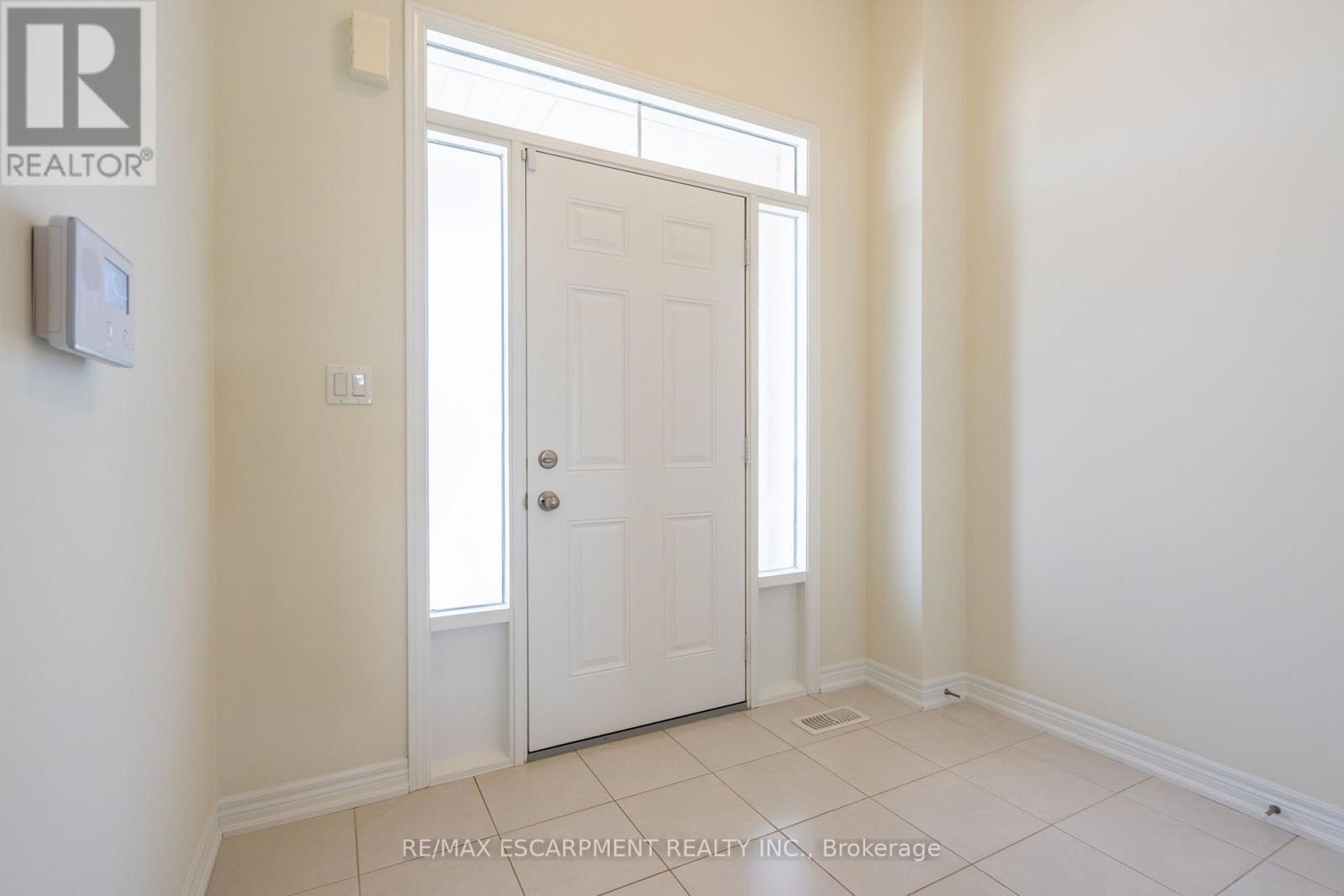 175 Lormont Boulevard Property Photo 7