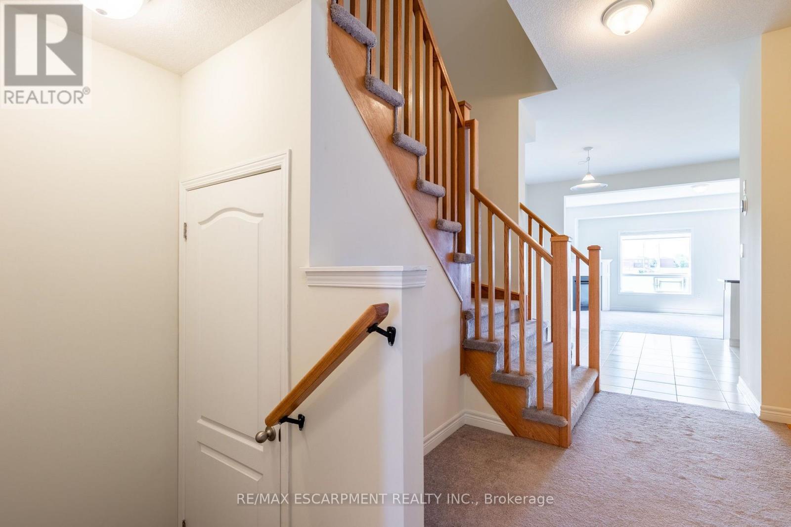 175 Lormont Boulevard Property Photo 10
