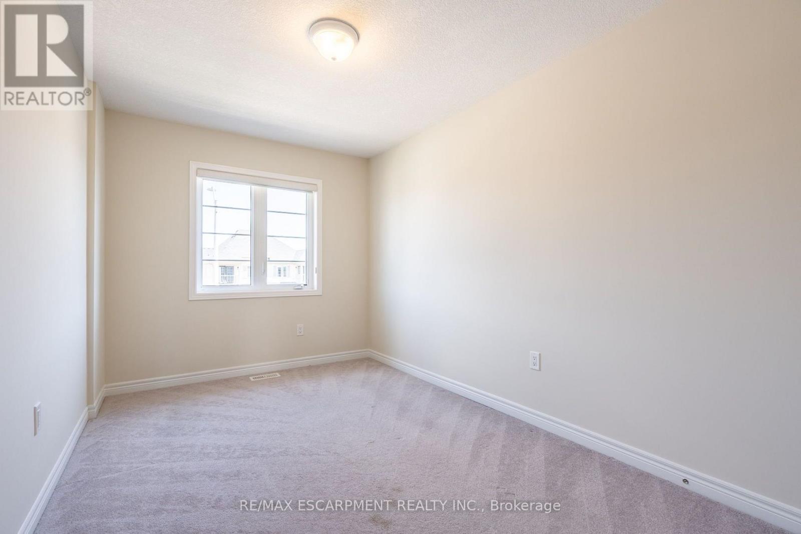 175 Lormont Boulevard Property Photo 26