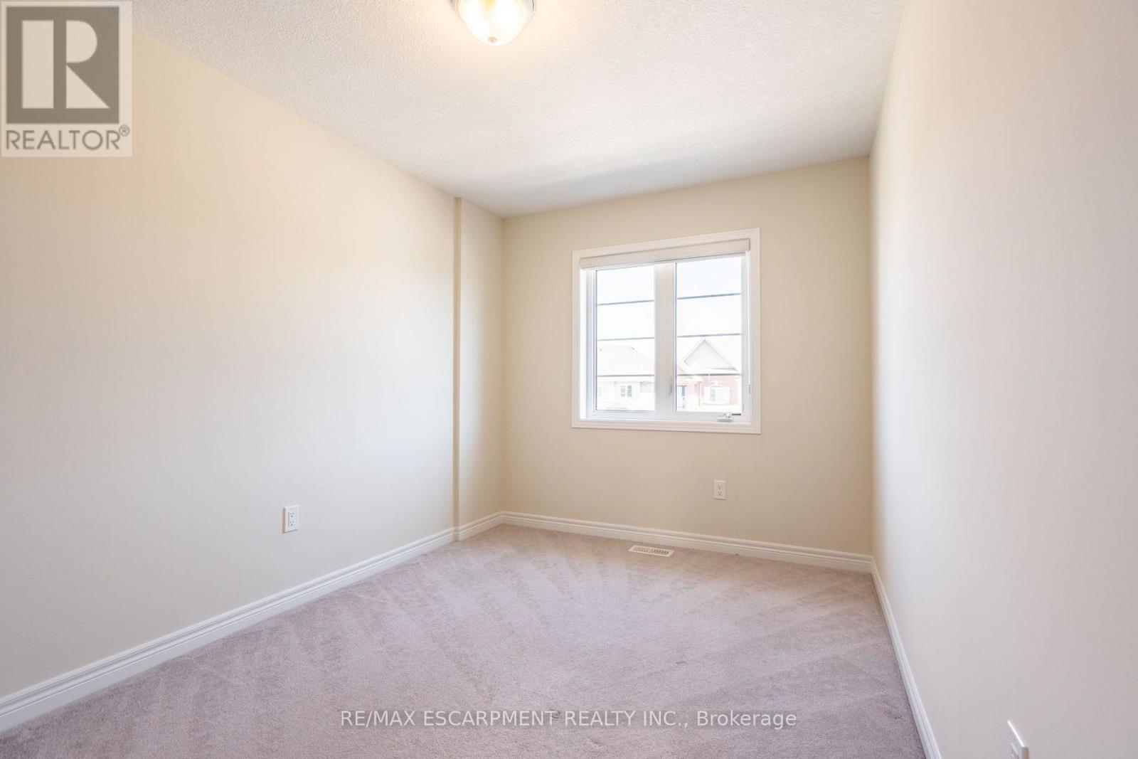 175 Lormont Boulevard Property Photo 27
