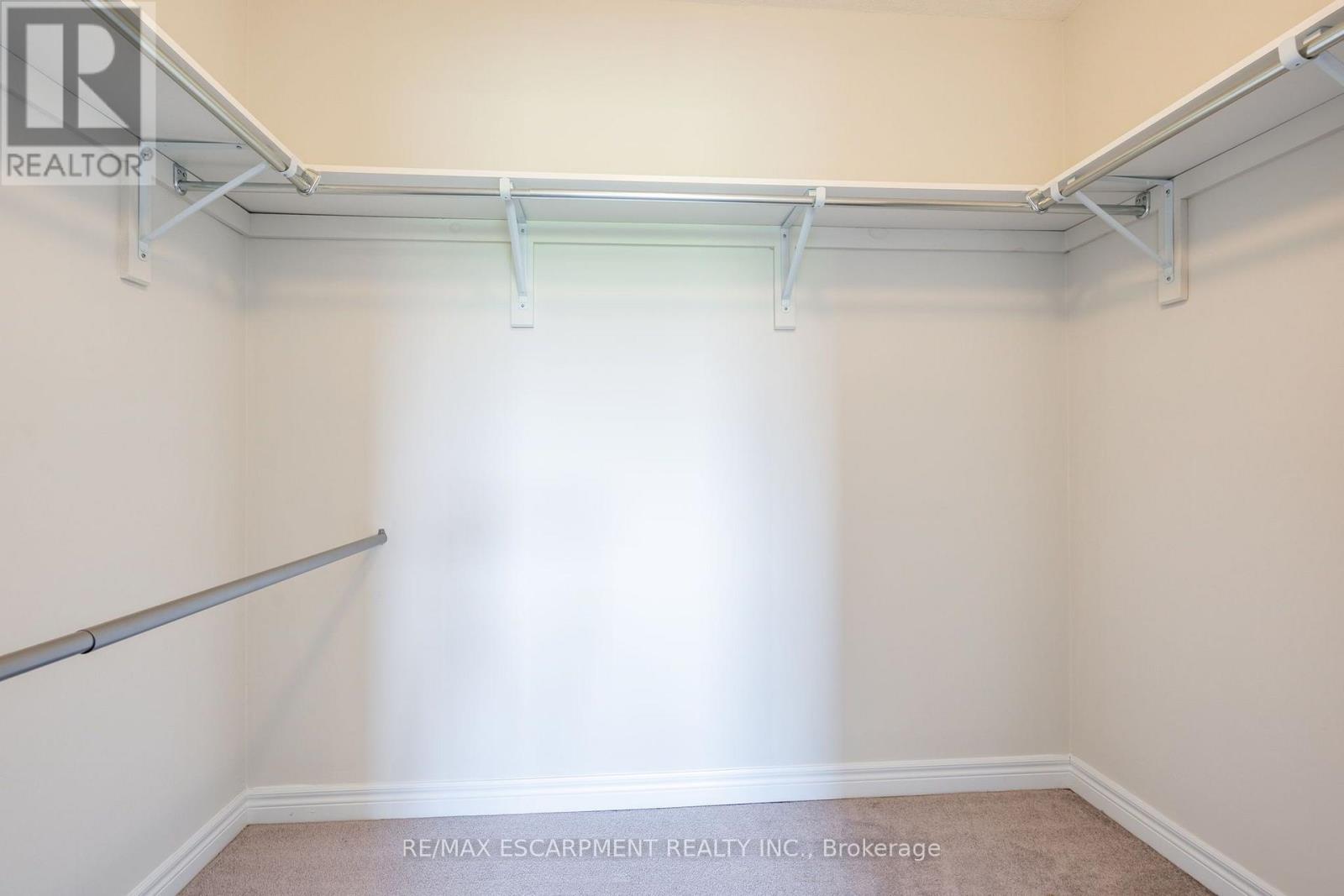 175 Lormont Boulevard Property Photo 39