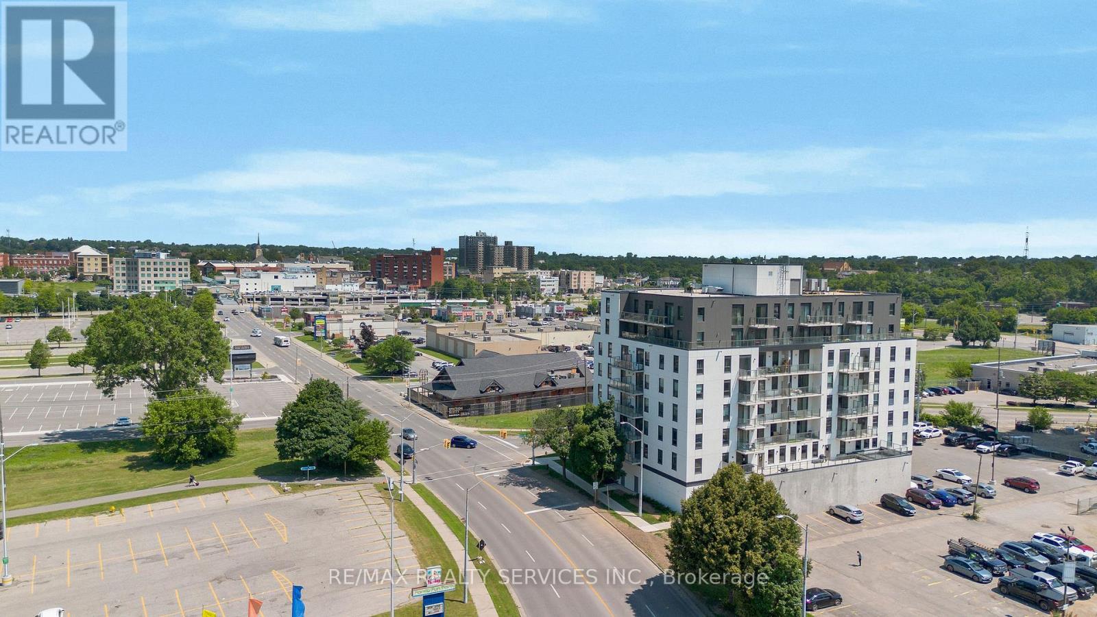 811 - 7 Erie Avenue Property Photo 29