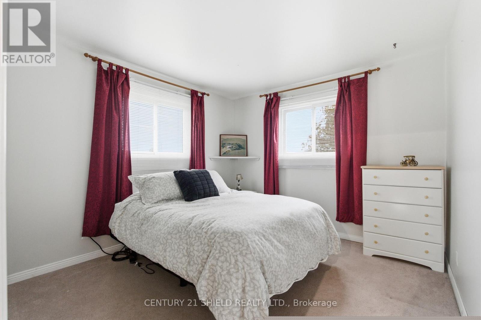 19634 Marcoux Road Property Photo 18