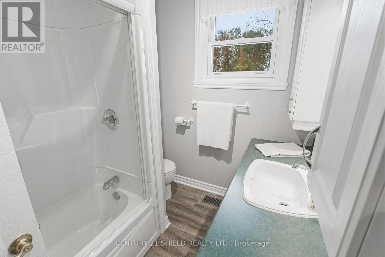 19634 Marcoux Road Property Photo 23
