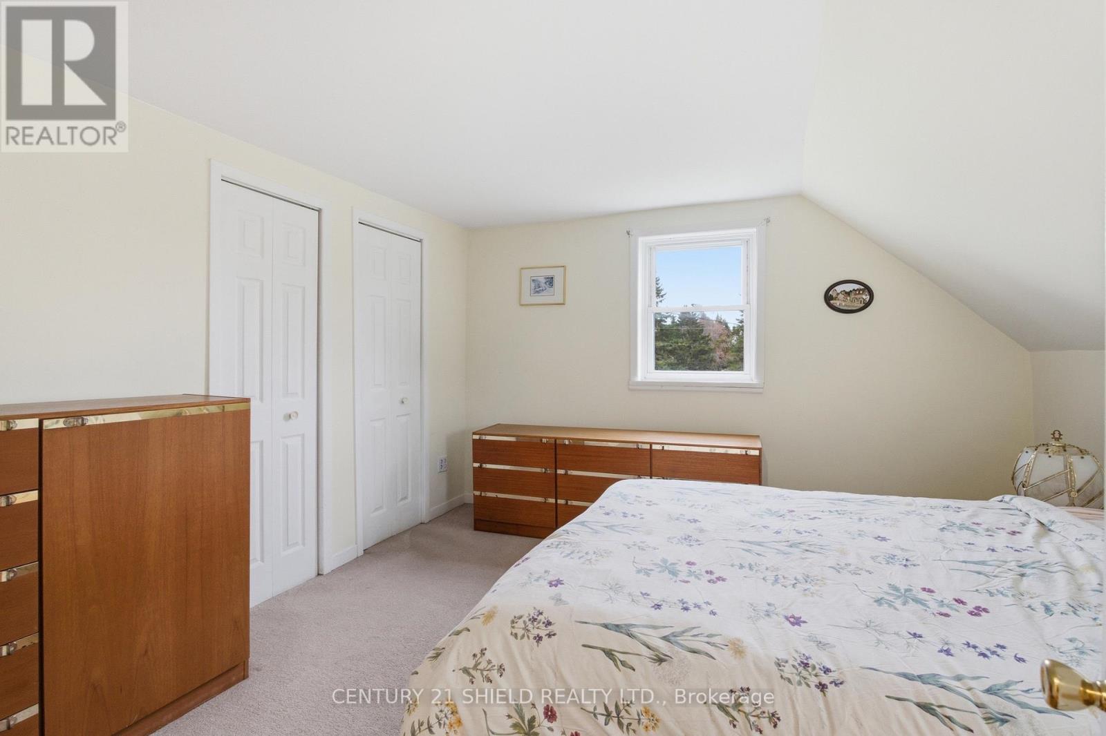 19634 Marcoux Road Property Photo 35