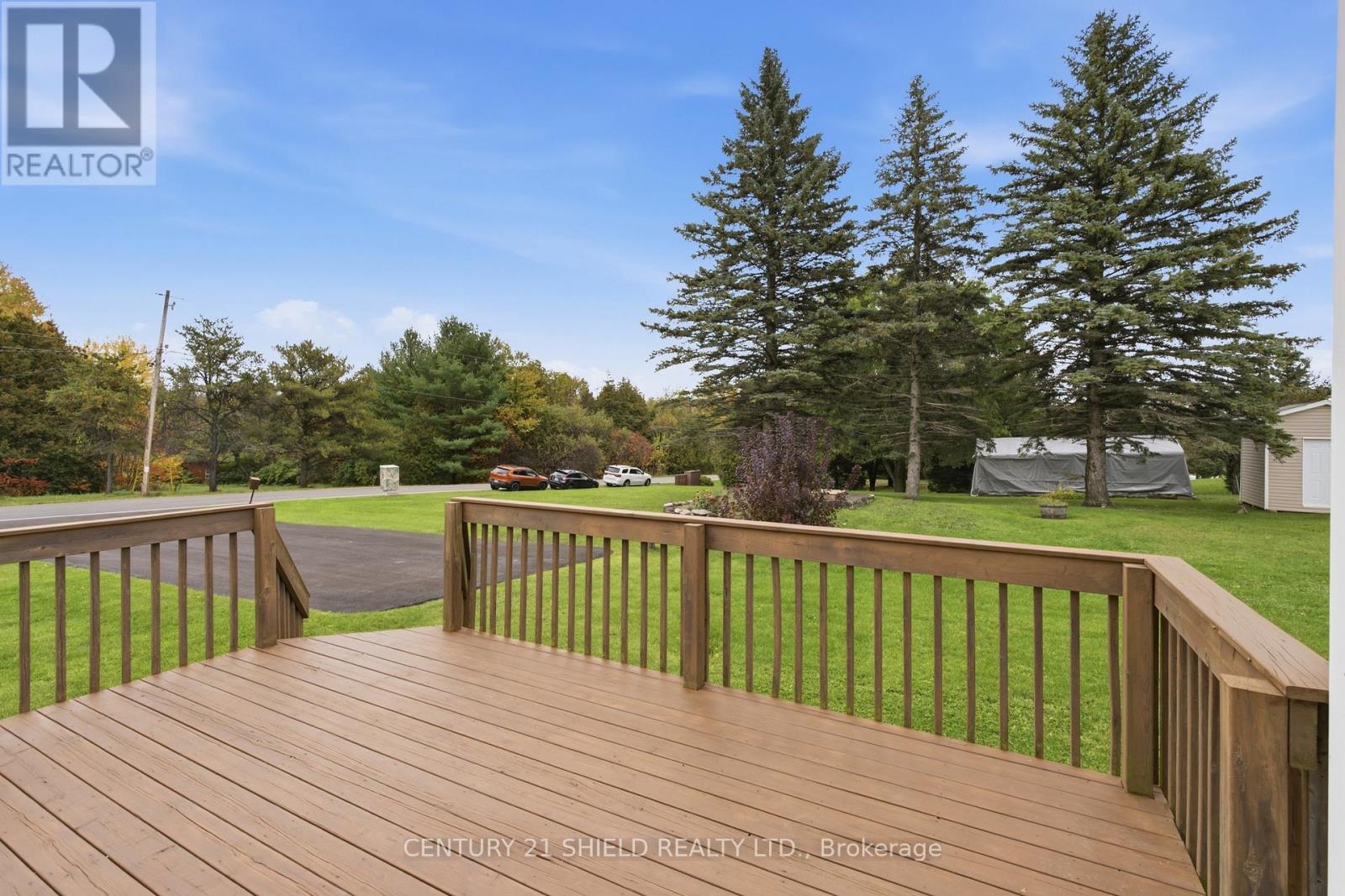 19634 Marcoux Road Property Photo 40