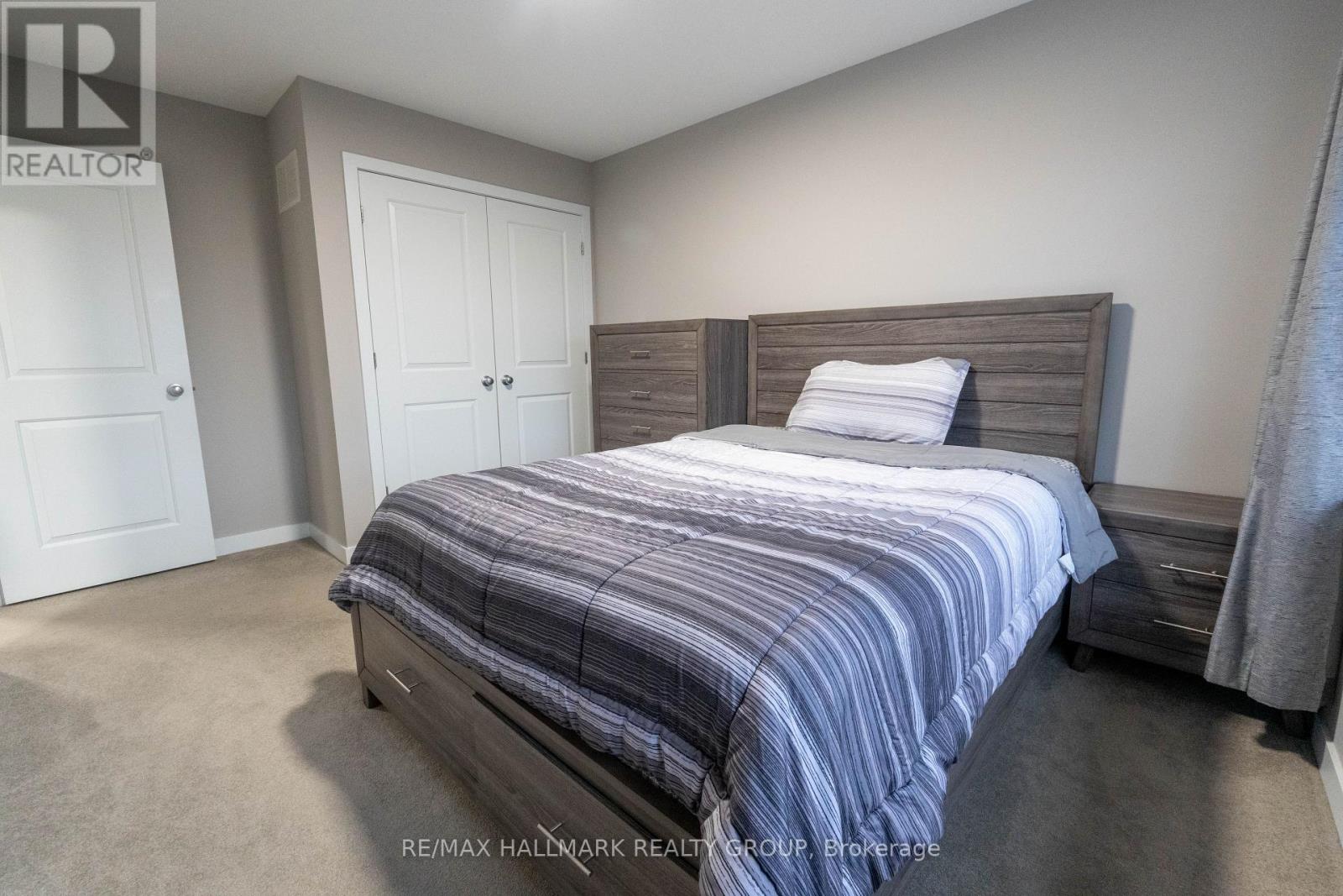 305 Oxer Place S Property Photo 26