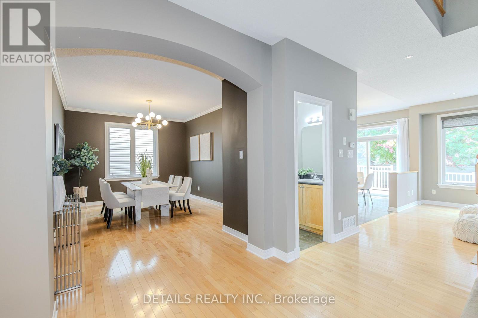 703 Kilmar Crescent Property Photo 10