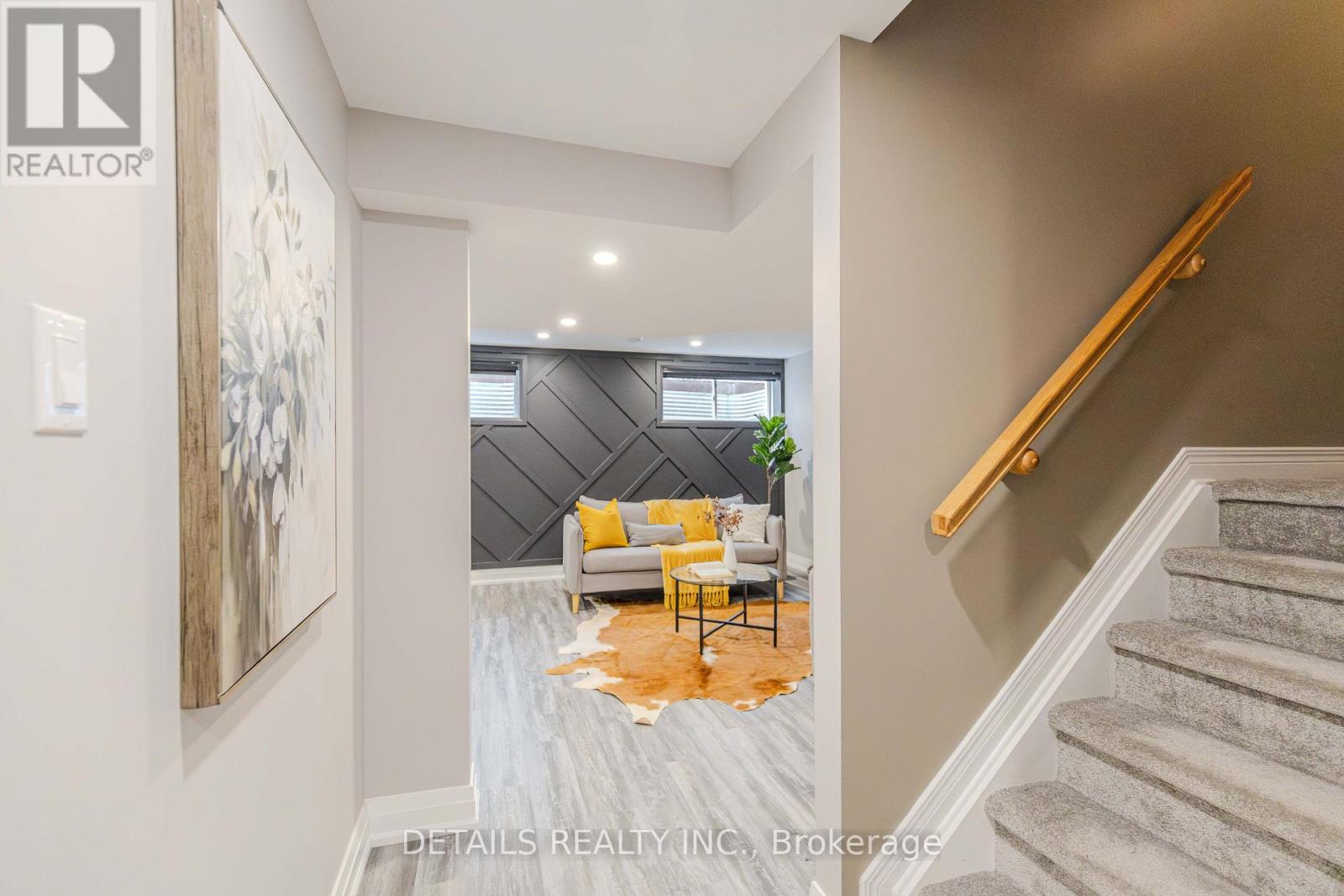 703 Kilmar Crescent Property Photo 35