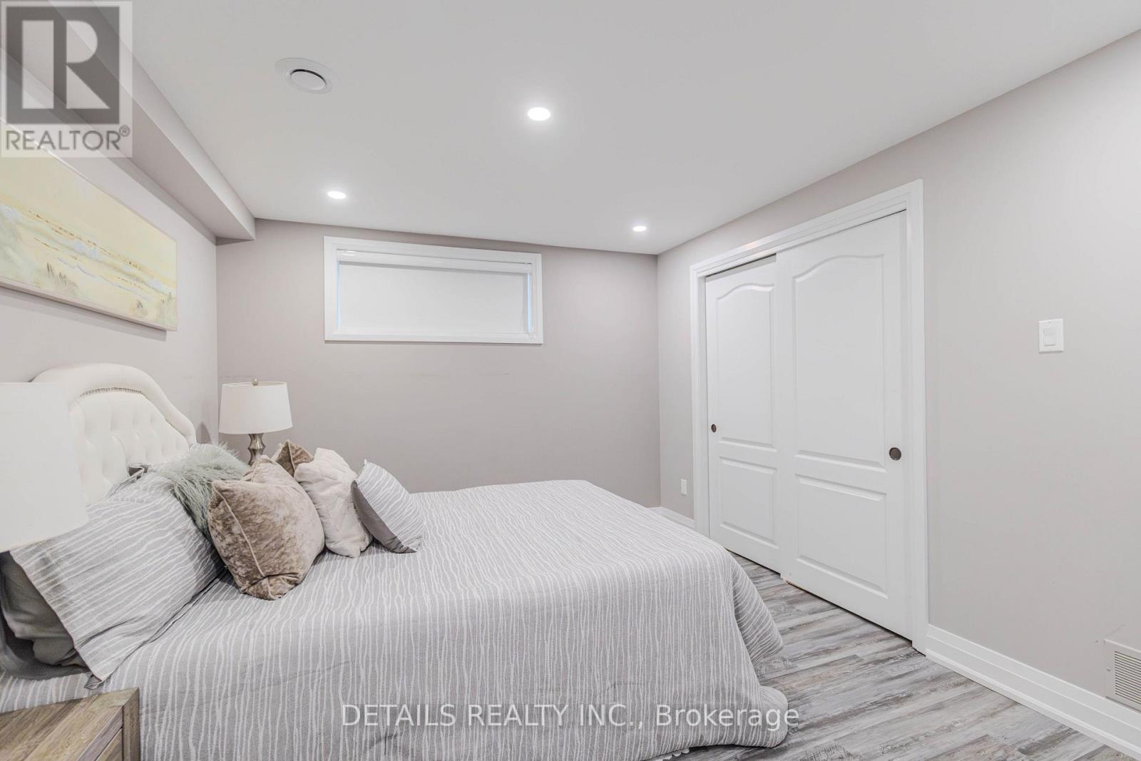 703 Kilmar Crescent Property Photo 40