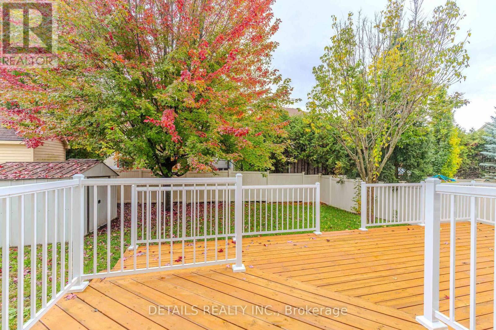 703 Kilmar Crescent Property Photo 43
