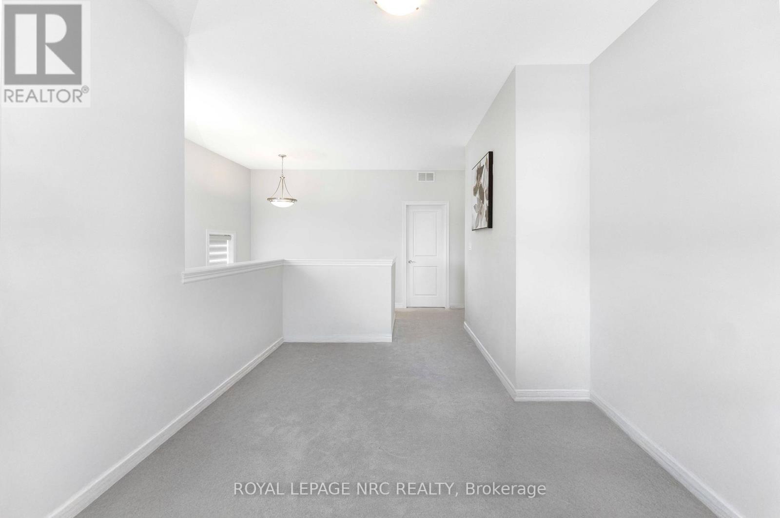 12 Swan Avenue Property Photo 22