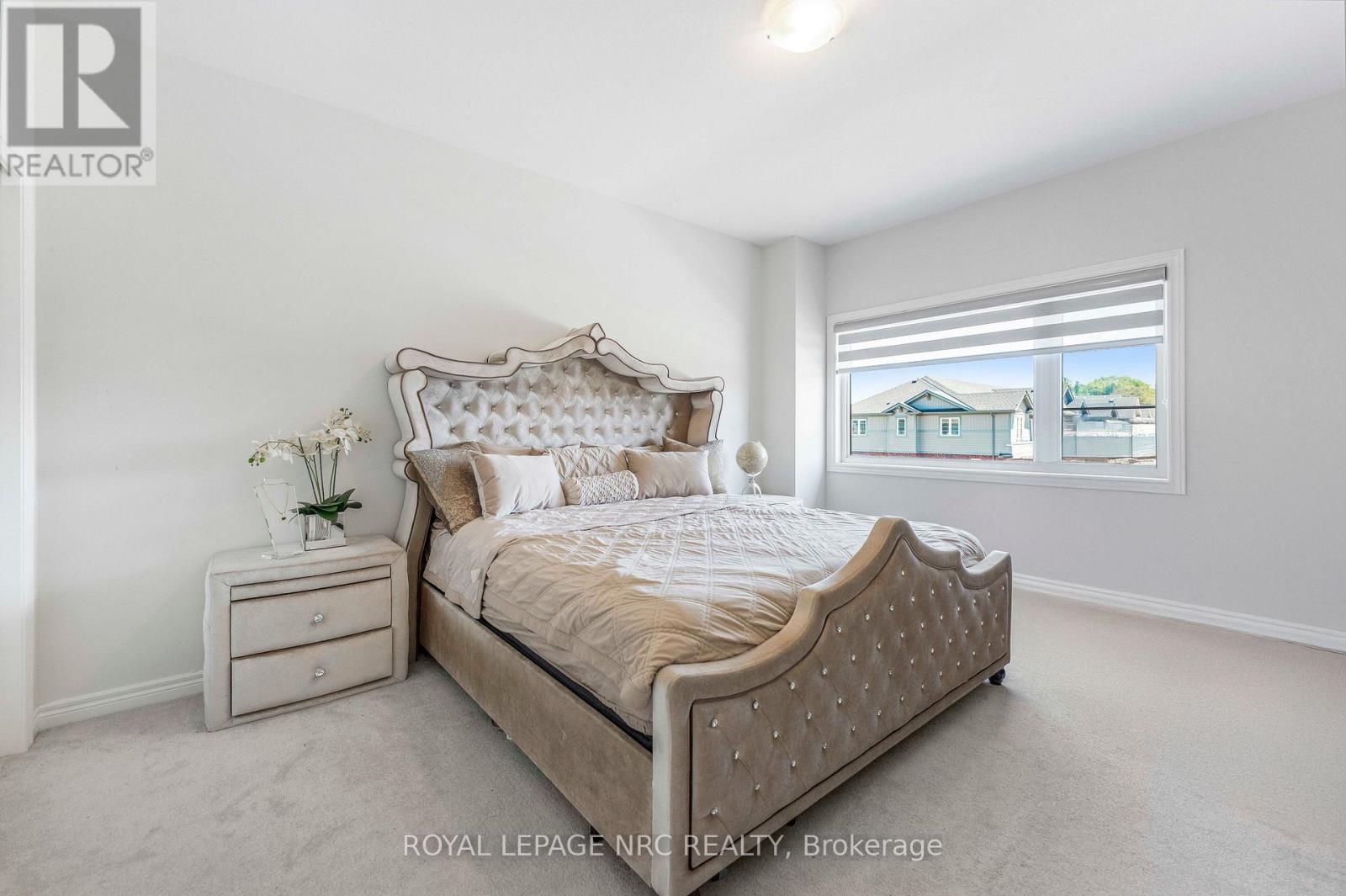 12 Swan Avenue Property Photo 23