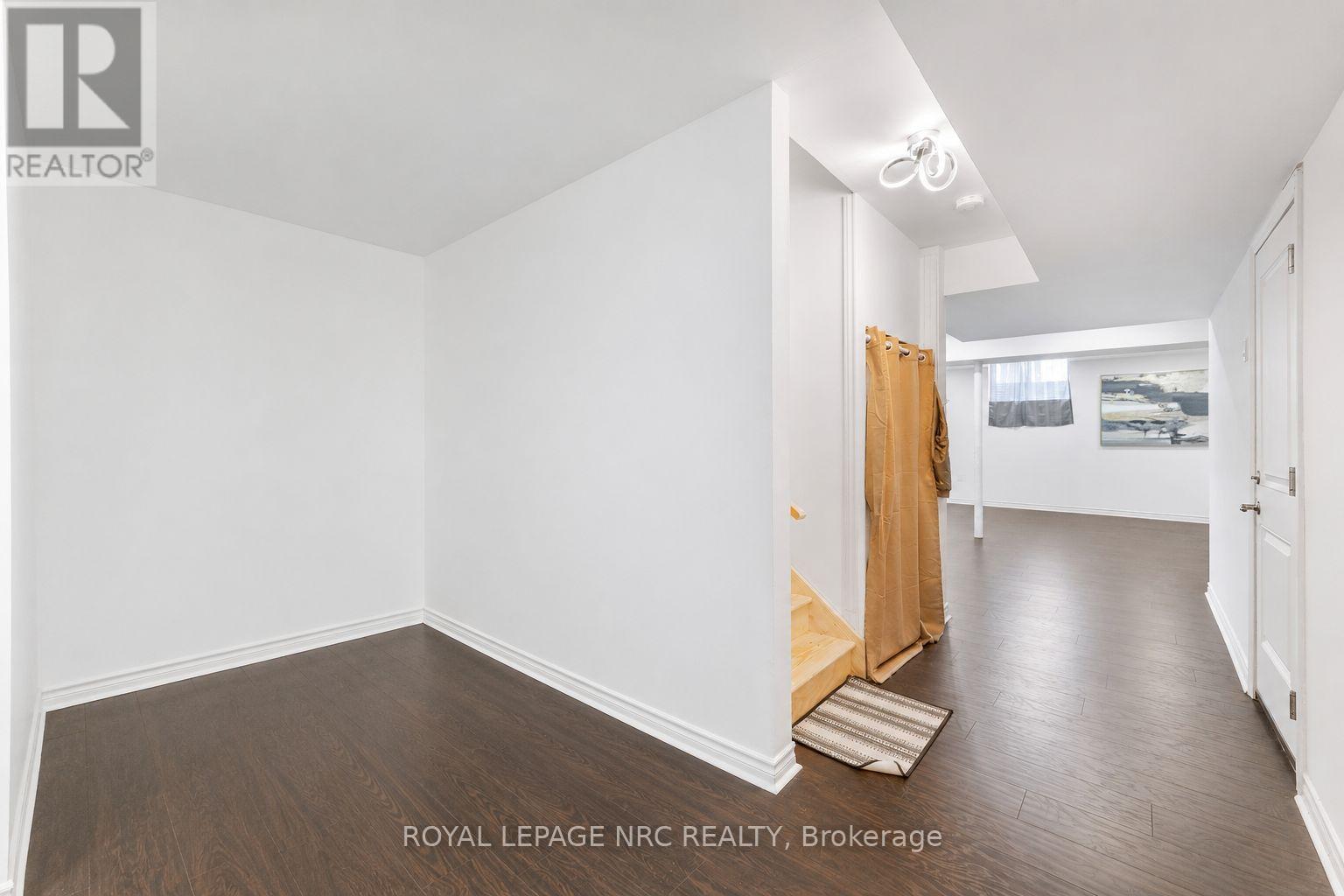 12 Swan Avenue Property Photo 37