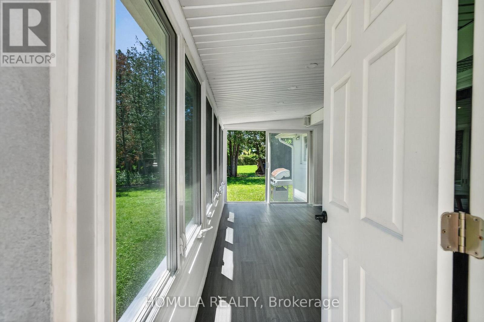 24 Riverside Drive Property Photo 11