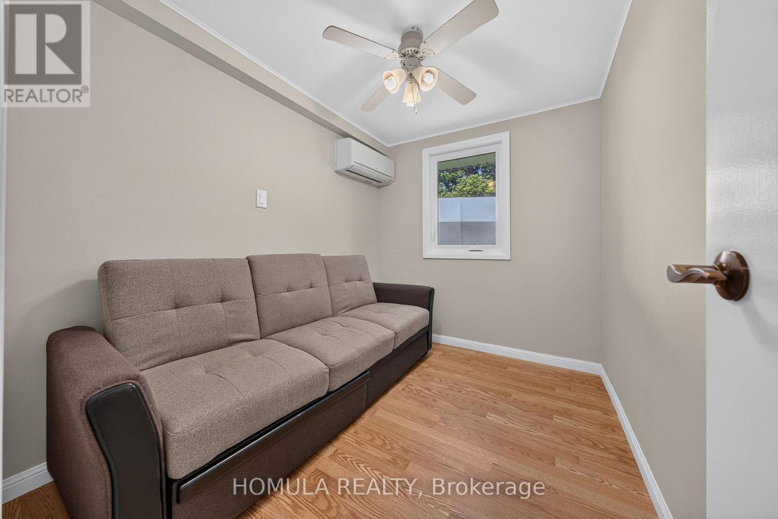 24 Riverside Drive Property Photo 25