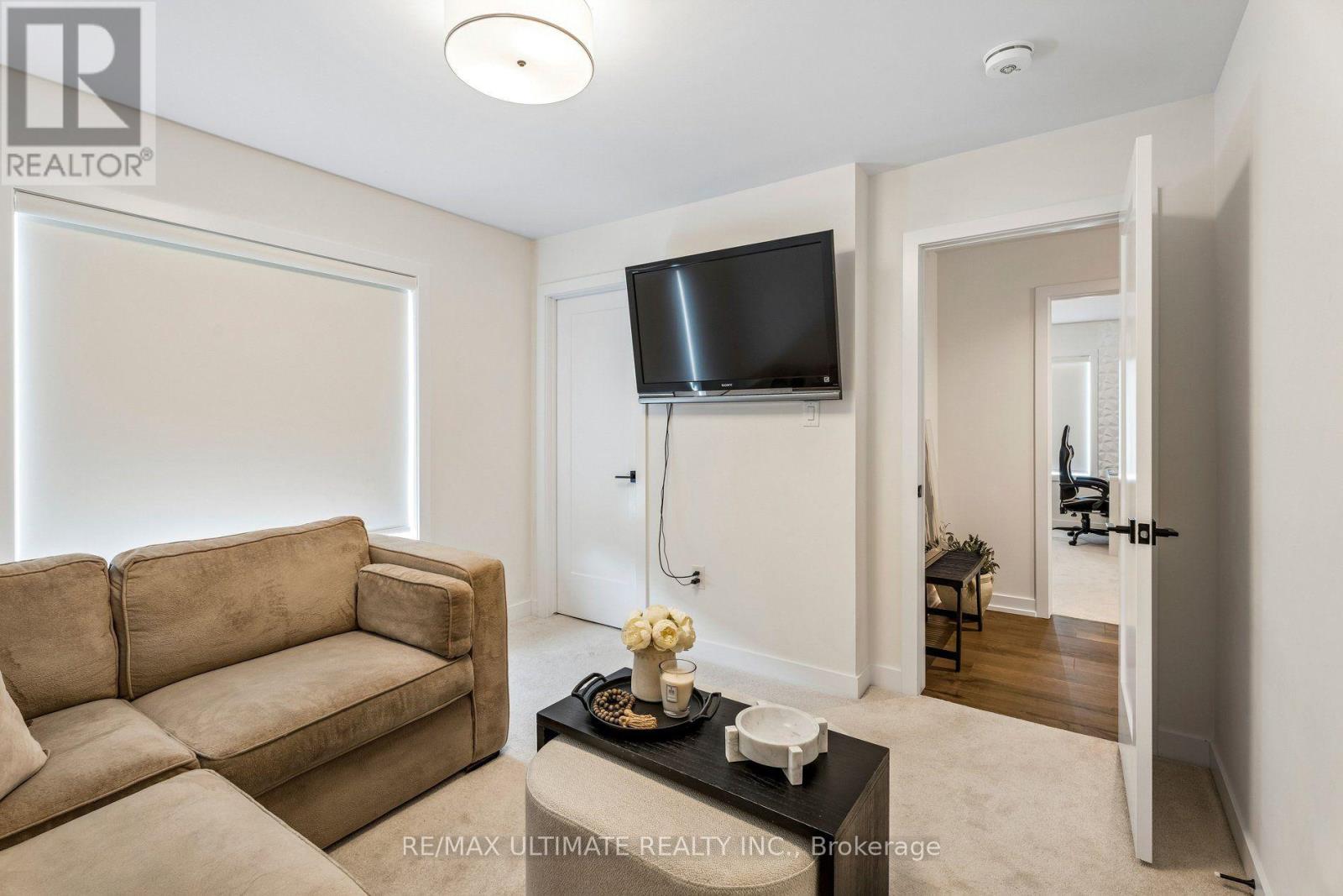 49 Blackbird Way Property Photo 32